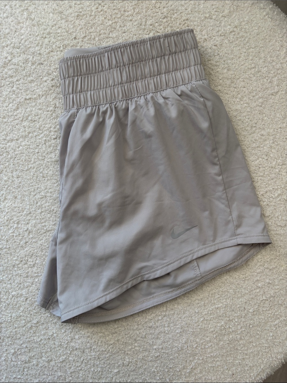 Nike Women's High-Waist Athletic Shorts — Taupe Gray